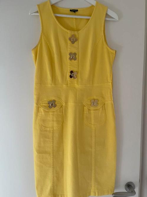 Caroline Biss jurk maat 38, Kleding | Dames, Jurken, Zo goed als nieuw, Maat 38/40 (M), Rood, Onder de knie, Verzenden