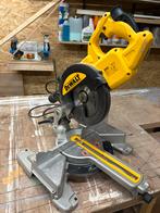 Dewalt afkortzaag, Doe-het-zelf en Verbouw, Ophalen of Verzenden, Zo goed als nieuw, Afkortzaag, 30 tot 70 mm