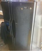 Amerikaanse side by side koelkast met ijsblokjes machine, 60 cm of meer, Met aparte vriezer, 200 liter of meer, Gebruikt