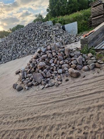 Echte Drenthse veldkeien beschikbaar voor biedingen