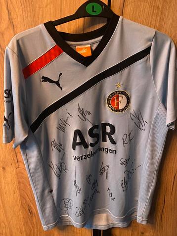 Feyenoord shirt met handtekening  beschikbaar voor biedingen