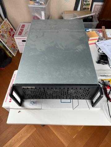 REXGEAR Hydra Mining Case - 8 GPU's beschikbaar voor biedingen