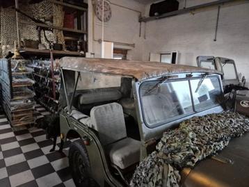 V01 Origineel Nekaf Winter Dakje Bisonyl NSN gebruikte staat beschikbaar voor biedingen