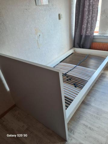 IKEA MALM 1PERSBED 90 X 200 CM(HOGE SERIE)MET IKEA LATTENBOD - afbeelding 2