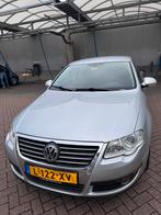 Volkswagen Passat 2.0 FSI 150PK 2005 Grijs, Stof, Zwart, 4 cilinders, Handgeschakeld