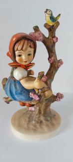 Hummeltje goebel nr 141 Apple tree Girls 15 cm, Ophalen of Verzenden, Zo goed als nieuw