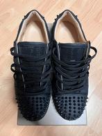 louboutin, Zwart, Ophalen of Verzenden, Sneakers of Gympen, Zo goed als nieuw