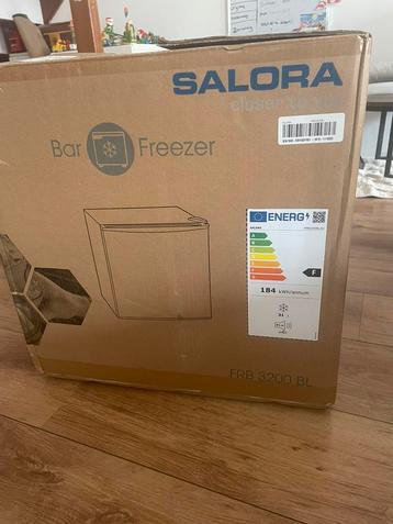 Te koop Salora bar freezer helemaal nieuw!! 