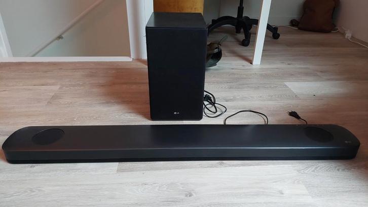 LG SK9Y Soundbar 500W met SPK8-W Subwoofer 200W, Audio, Tv en Foto, Soundbars, Gebruikt, Met externe subwoofer, Ophalen