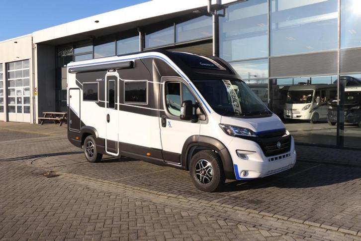 SALE Chausson X550 X650 nu inclusief accessoires (42, Caravans en Kamperen, Campers, Bedrijf, tot en met 4, Half-integraal, Chausson