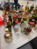 Vintage Miniatuur Flesjes sterke drank Collectie - 67 stuks, Verzamelen, Complete verzamelingen en Collecties, Ophalen