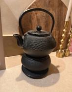 Bredemeijer theepot met onderstel, Ophalen of Verzenden, Gebruikt, Gietijzer, Pot, Bus of Blik