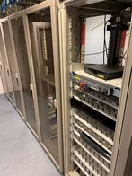 Patchkast - 11 stuks serverkast, Computers en Software, Serverkasten, Ophalen, Gebruikt, Glas, Geperforeerd