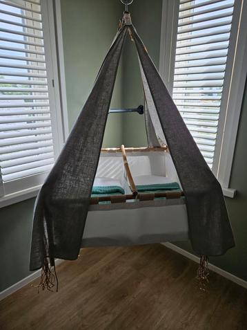 Tweelingwieg hangwieg babywieg incl matrassen -Huss Cradles beschikbaar voor biedingen