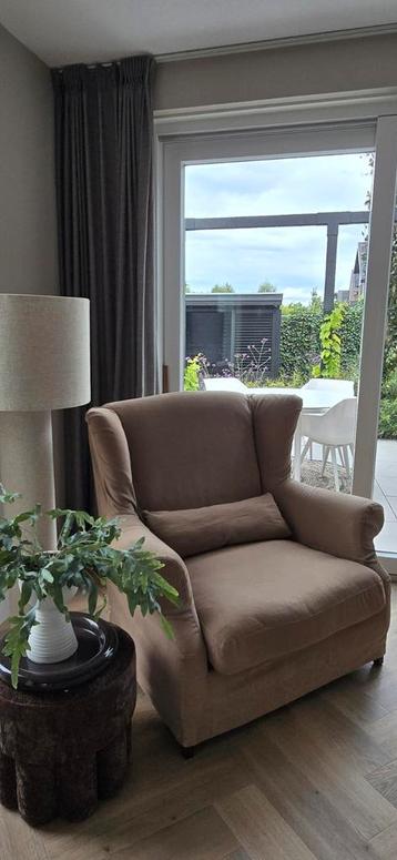 Landelijke Love Seat / fauteuil- Zo Goed Als Nieuw beschikbaar voor biedingen