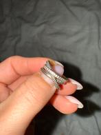 Zilveren ring met strass, Ophalen of Verzenden, Zo goed als nieuw, 17 tot 18, Dame of Heer