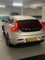 Volvo V40 D2, Auto's, Automaat, Zwart, Bedrijf, Diesel