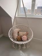 Leuke hangstoel voor binnen, Huis en Inrichting, Stoelen, Ophalen, Wit, Zo goed als nieuw, Eén