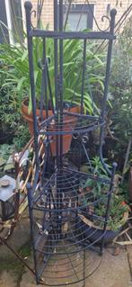 mooie kwartronde ijzeren hoeketagère (brocante), Ophalen of Verzenden, Gebruikt