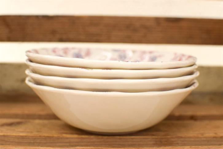 4 stuks Johnson Bros porseleinen schaaltjes 49102, Huis en Inrichting, Keuken | Servies, Gebruikt, Bord(en), Wedgwood, Aardewerk