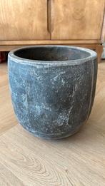 Bloempot grijs, Ophalen, Rond, Zo goed als nieuw, Aardewerk