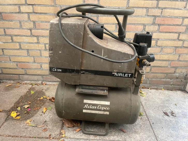 Atlas Copco Compressor - Opknapper, Doe-het-zelf en Verbouw, Compressors, Gebruikt, 6 tot 10 bar, 25 tot 100 liter, 200 tot 400 liter/min