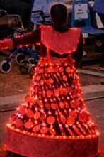 Carnavalskleding: 3 jurken voor de optocht!, Ophalen