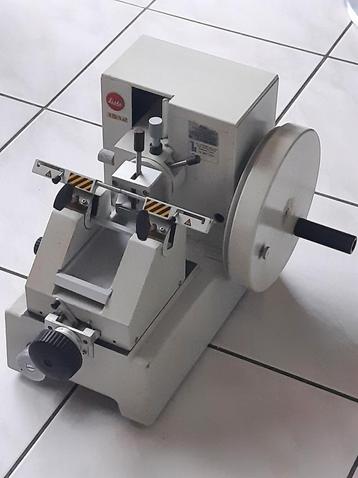 Microtoom microtome Leitz 1512 beschikbaar voor biedingen