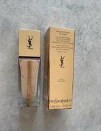 Yves Saint Laurent touche eclat le teint foundation BR05, Gehele gezicht, Beige, Nieuw, Ophalen of Verzenden