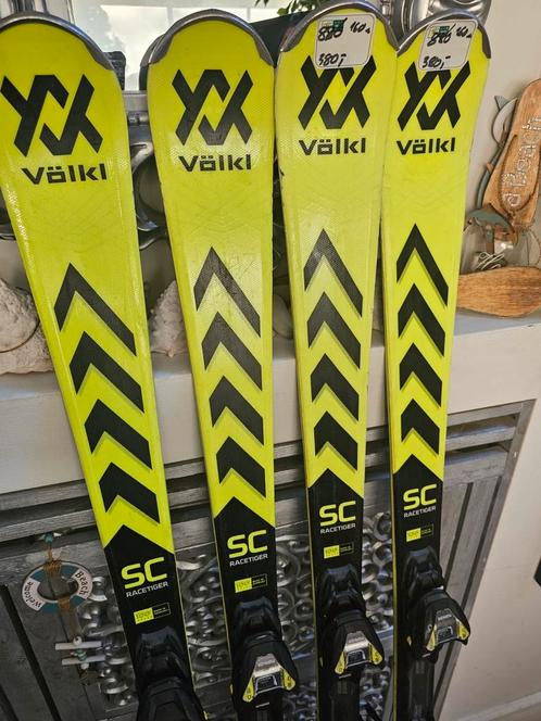 2024 VOLKL RACETIGER SC 880€ KLEINE BOCHTEN, Sport en Fitness, Skiën en Langlaufen, Zo goed als nieuw, Ski's, Skiën, Overige merken