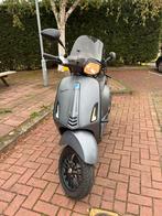 Vespa Sprint 4T 2017 | Goed onderhouden | Rijdt top, Fietsen en Brommers, Scooters | Vespa, Ophalen, Gebruikt, Overige modellen