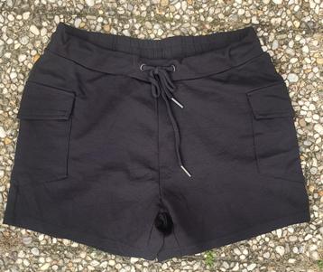 Kort Zwart Broekje Maat M - 9th Avenue,Goed, Weinig Gedragen beschikbaar voor biedingen