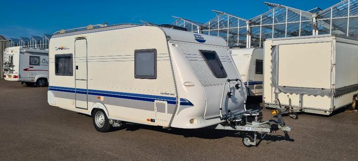 Hobby Excellent 460 UFE, Caravans en Kamperen, Caravans, Bedrijf, tot en met 5, 1000 - 1250 kg, Rondzit, Hobby, Frans bed, 4 tot 5 meter