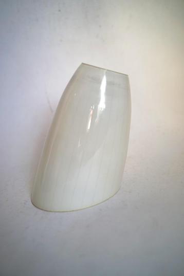 vintage lampenkap schuin streep jaren 50 wit glas beschikbaar voor biedingen
