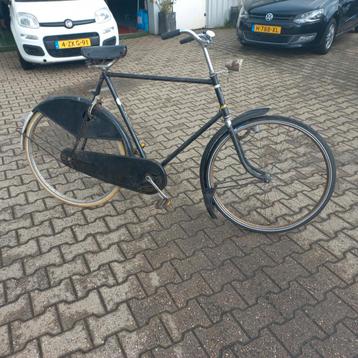 Oldtimer fiets groot/hoog frame Batavus in prijs verlaagd! beschikbaar voor biedingen