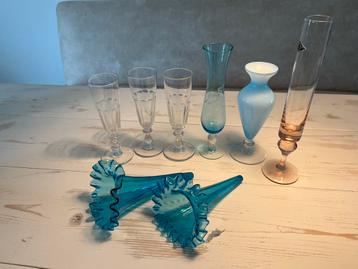 Mooie rommelmarkt spullen beschikbaar voor biedingen