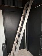 Mooie stevige aluminium trap / ladder met haken 2,5 meter, Doe-het-zelf en Verbouw, Ladders en Trappen, Gebruikt, Ophalen