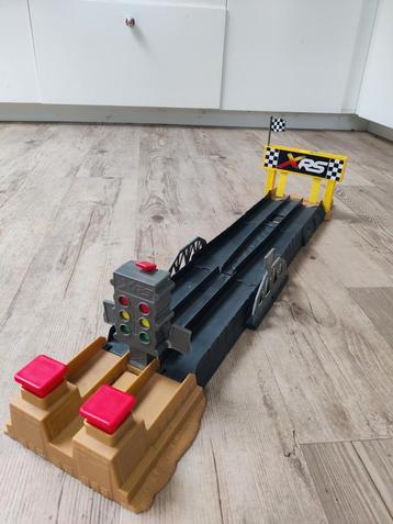Cars XRS Drag Racing Track Set - Racebaan beschikbaar voor biedingen