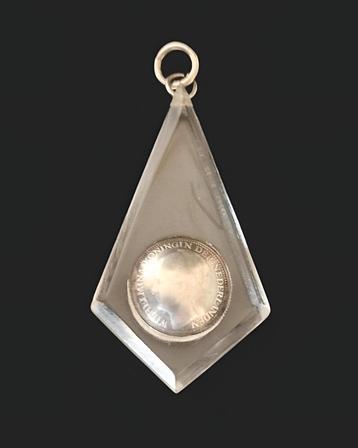 Plexiglas, Wilhelmina dubbeltjes stil verzet beschikbaar voor biedingen