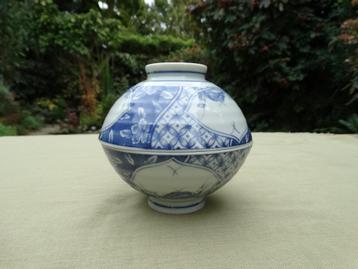  	 Set porseleinen blauw wit kommen, oosters, gemerkt beschikbaar voor biedingen