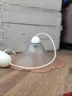 Frosted glazen bloemlamp met rozige rand, Ophalen of Verzenden, Zo goed als nieuw