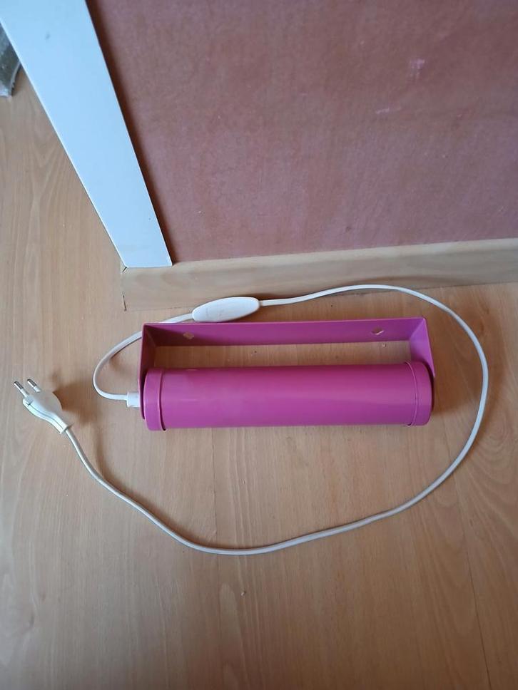 Vintage roze leeslamp, onbeschadigd, Huis en Inrichting, Lampen | Hanglampen, Gebruikt, Minder dan 50 cm, Kunststof, Metaal, Ophalen of Verzenden