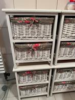 Witte Kast met Rotan Manden, Huis en Inrichting, Kasten | Kledingkasten, Ophalen, Met plank(en), Minder dan 50 cm, Zo goed als nieuw