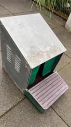 Nestomatic legnest voor pluimvee, Dieren en Toebehoren, Pluimvee | Toebehoren, Ophalen of Verzenden, Gebruikt, Kippenhok of Kippenren