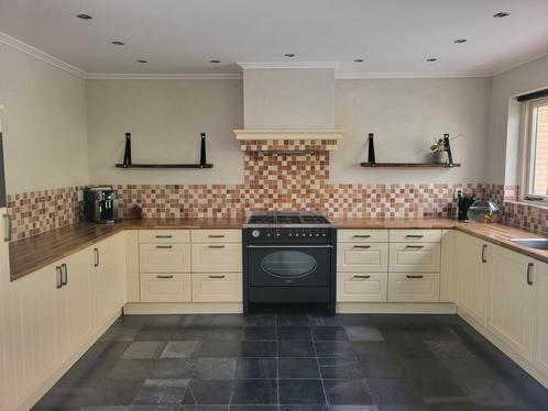 Landelijke U-vorm keuken, Huis en Inrichting, Keuken | Complete keukens, Gebruikt, U-keuken, Crème, Kunststof, Ophalen
