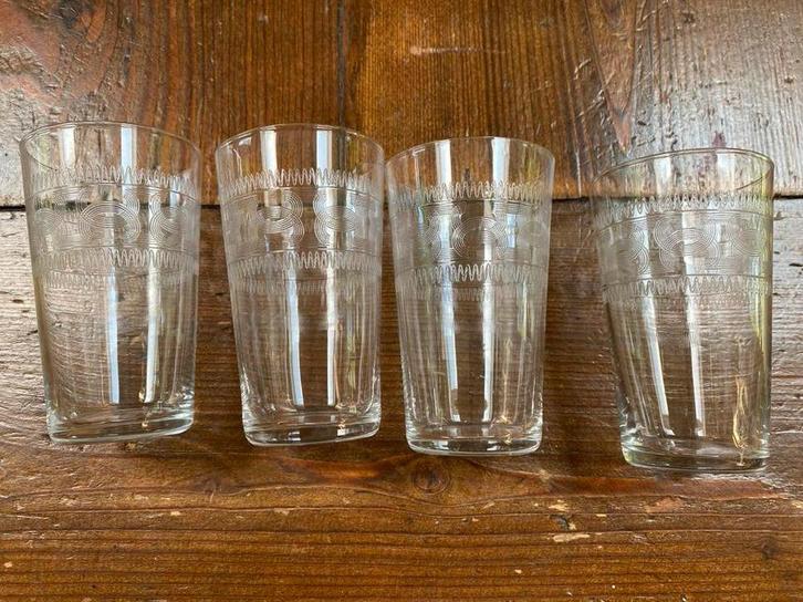Vintage Glazen Set van 4 met Geëtst Patroon Glas Kristal Ant, Antiek en Kunst, Antiek | Glas en Kristal, Ophalen of Verzenden