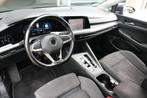 Volkswagen Golf 8 1.5 eTSI Style DSG Navi Virtual Led ACC, Auto's, Volkswagen, 680 kg, 4 cilinders, 150 pk, Alcantara