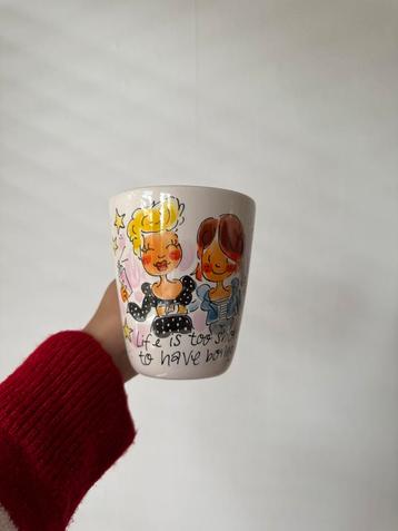 Blond amsterdam mok le beschikbaar voor biedingen