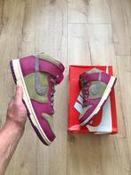Nike Dunk High Dynamic Berry (EU 44), Overige kleuren, Nike, Nieuw, Ophalen of Verzenden