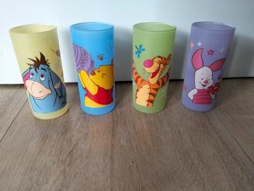 Drink glazen set van Winnie de Poeh, 4 stuks beschikbaar voor biedingen